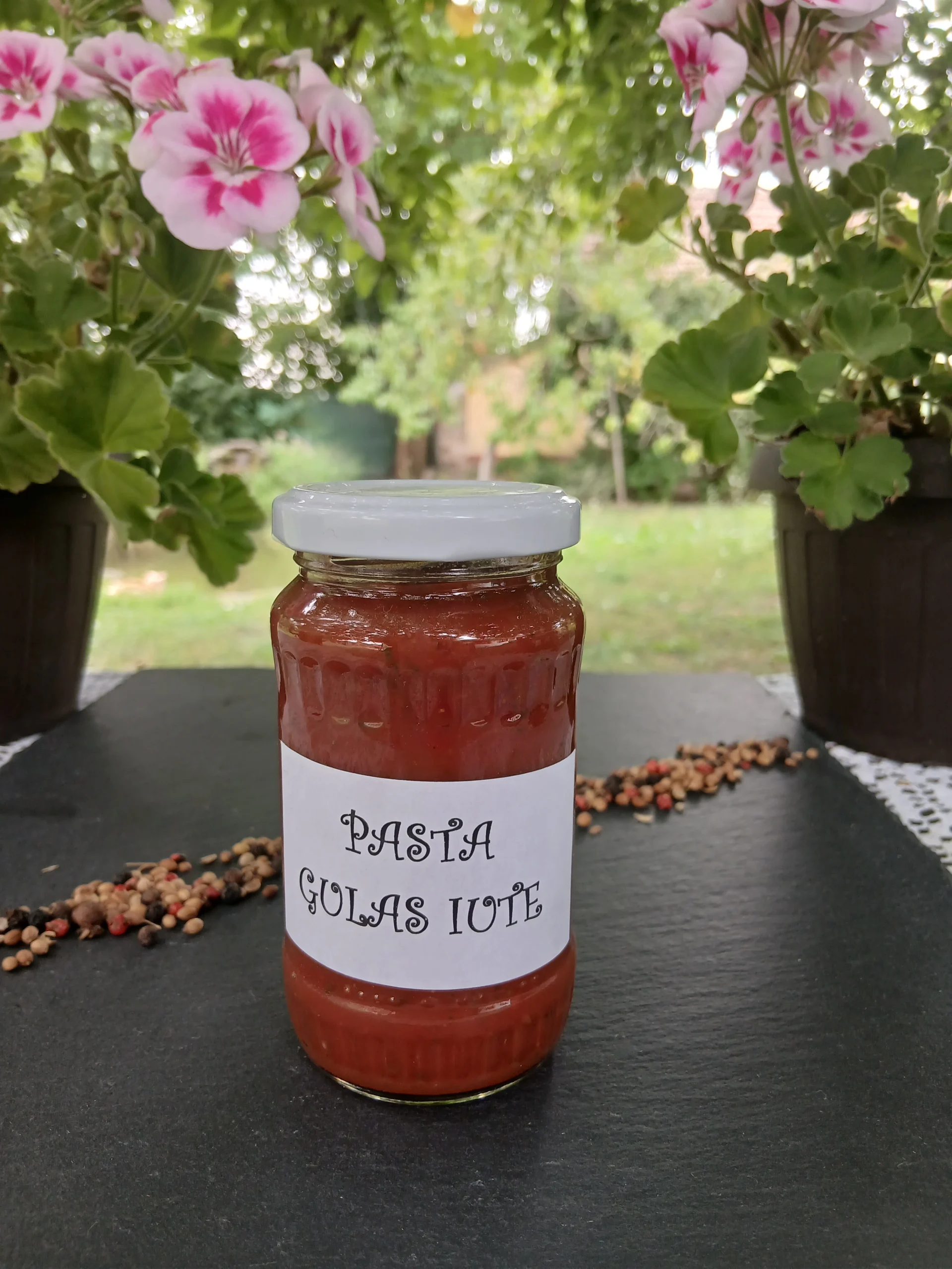 Pasta gulas iute 220 ml